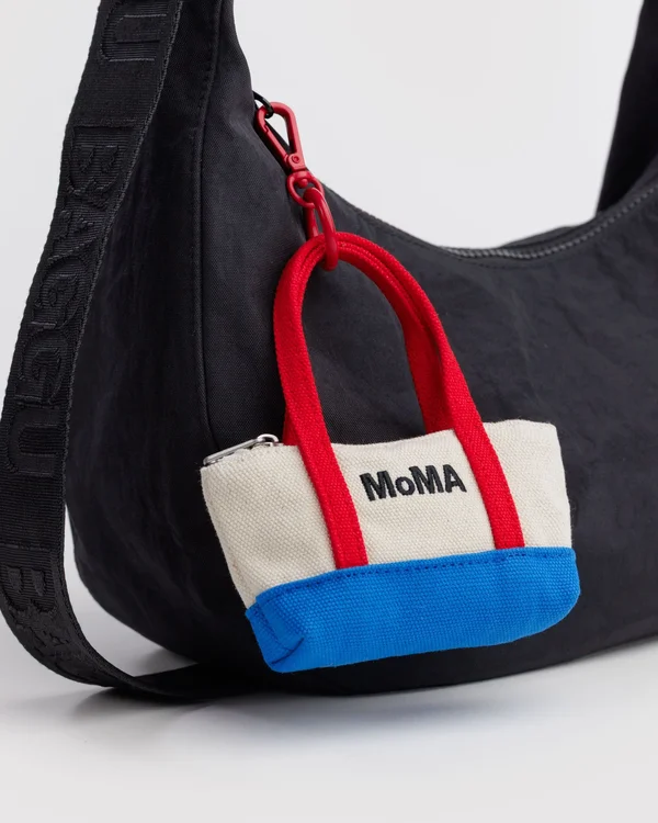 Moma Tote Charm - Red/ Blue
