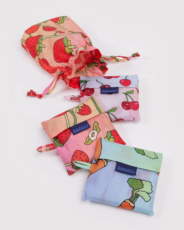 Standard Baggu Set of 3 - Carrots & Berries - Size: OS