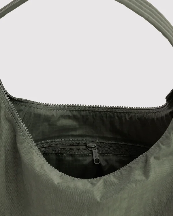 Nylon Shoulder Bag - Caper - Material: heavyweight-nylon