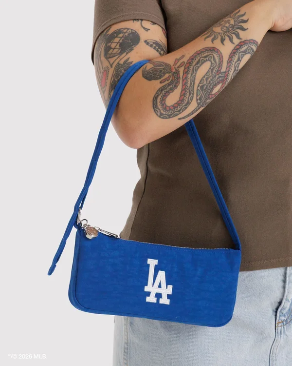 Nylon Pochette - Los Angeles Dodgers™ - Material: heavyweight-nylon