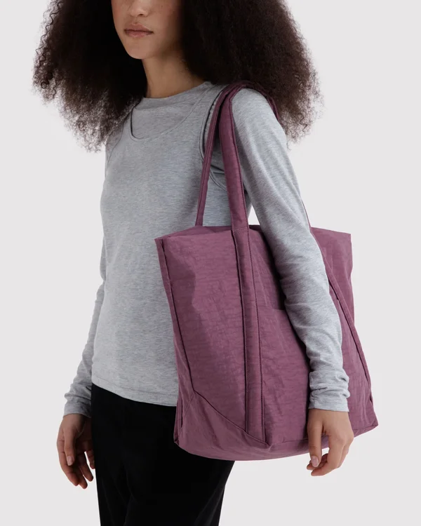 Cloud Bag - Wild Plum - Material: heavyweight-nylon