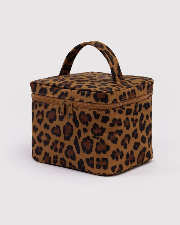 Large Cosmetic Case - Leopard - Material: heavyweight-nylon